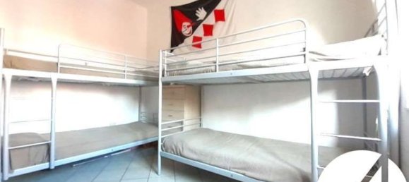 Квартира с 3 комнатами в Виареджо, Италия № 64127 15