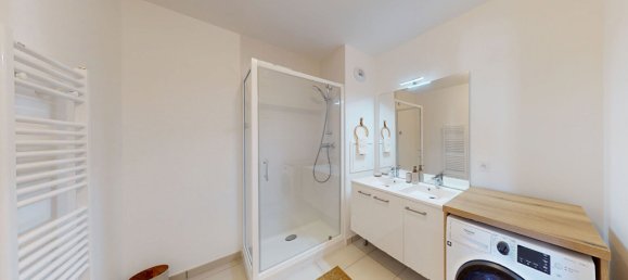 3 bedrooms Apartment in Chessy, France No. 119226 6