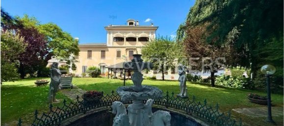 Вилла с 6 спальнями в Кьюза ди Пезио, Италия № 345787 3