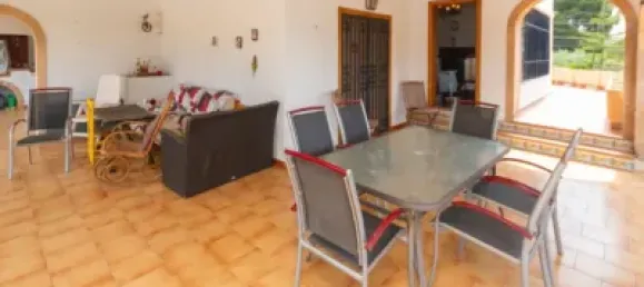 Вилла с 6 спальнями в Аликанте, Испания № 135761 27