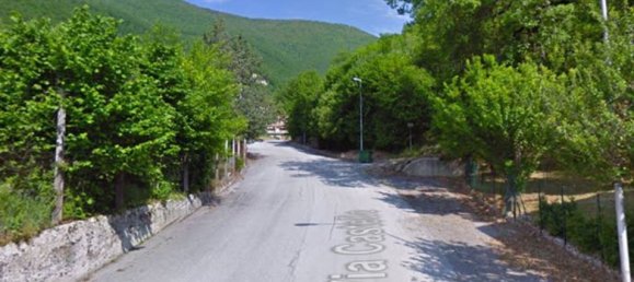 4 rooms Apartment in Sefro, Italy No. 96711 2