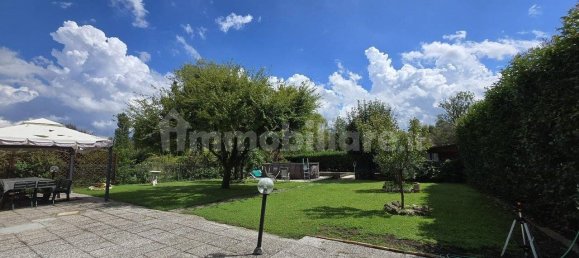 3 bedrooms Villa in Gaggiano, Italy No. 314076 28