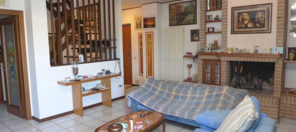 8غرفة شقة في Senigallia, Italy رقم 164236 2