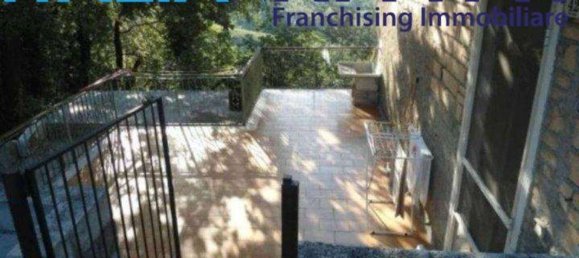 3-Zimmer Haus in Roccamontepiano, Italy, Nr. 306453 3