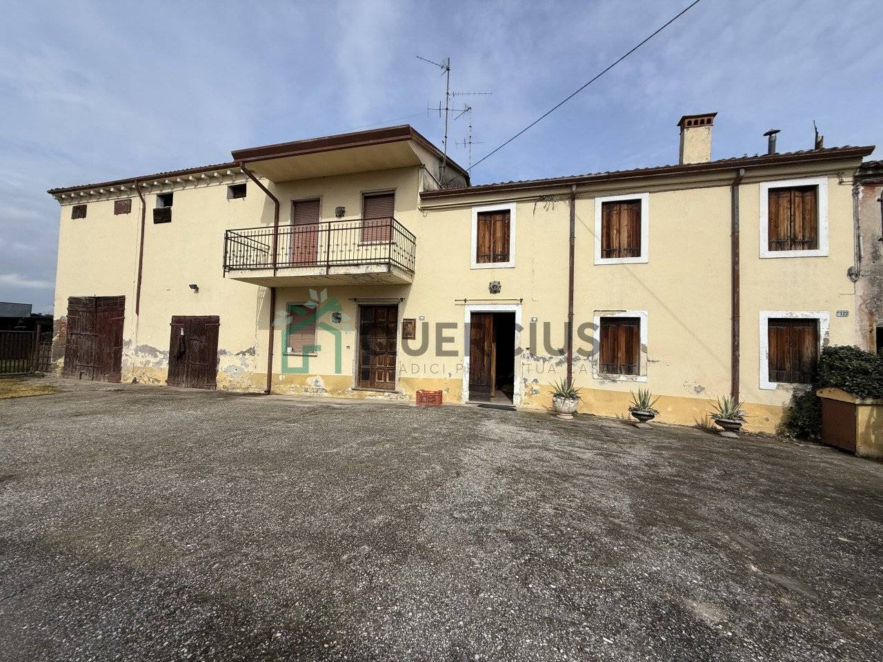 Casa de 5 dormitorios en Zimella, Italy No. 213688