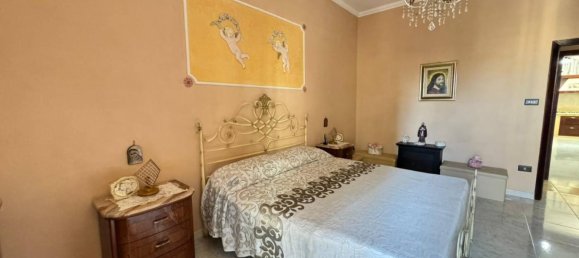 4 bedrooms Apartment in Castellammare di Stabia, Italy No. 263106 8