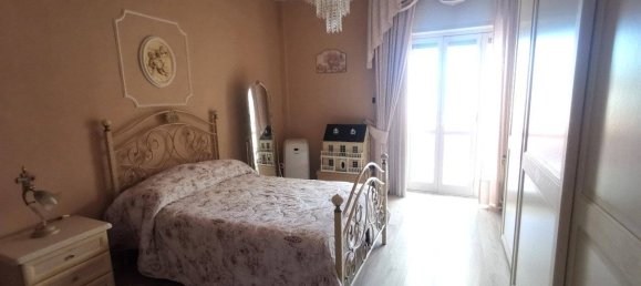 4 bedrooms Apartment in Castellammare di Stabia, Italy No. 263106 26