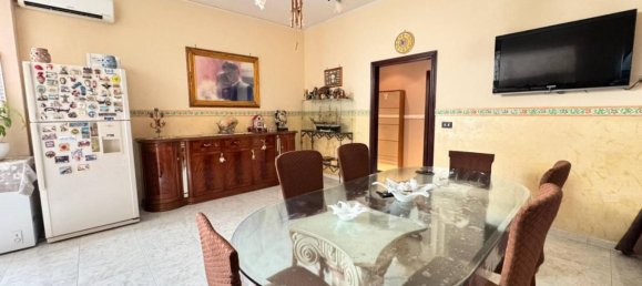 4 bedrooms Apartment in Castellammare di Stabia, Italy No. 263106 16