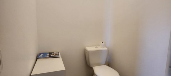 Apartamento de 2 habitaciónes en Talence, France No. 100346 19