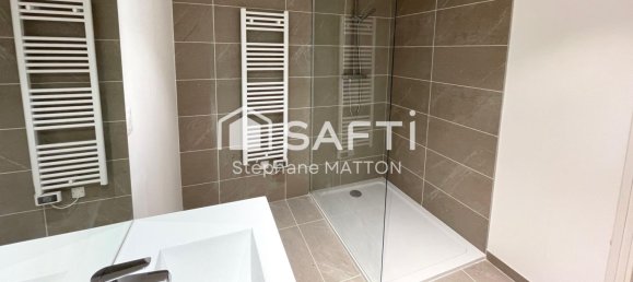 3 bedrooms Duplex in Valenciennes, France No. 238883 6