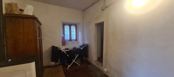 4 rooms House in Reggello, Italy No. 66158 16