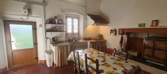 4 rooms House in Reggello, Italy No. 66158 6