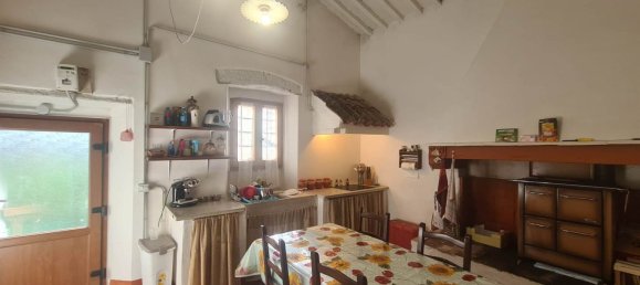 4 rooms House in Reggello, Italy No. 66158 8