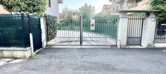 15m² Garage in Lainate, Italy No. 373638 23