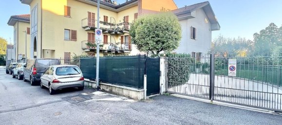 15m² Garage in Lainate, Italy No. 373638 20