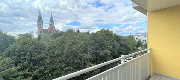 3 rooms Apartment in Wels, Austria No. 215483 2