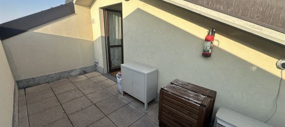 4 rooms Duplex in Desio, Italy No. 78993 31