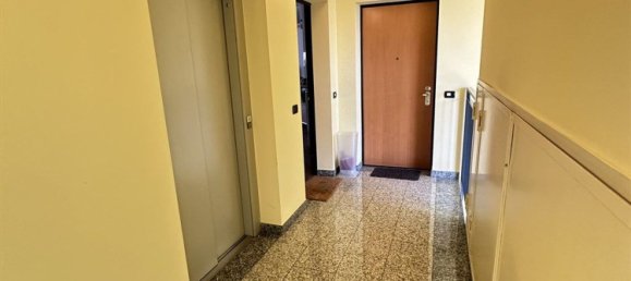 4 rooms Duplex in Desio, Italy No. 78993 32