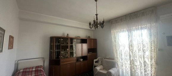 Квартира с 3 спальнями в Барлетта, Италия № 342954 16