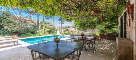 5 bedrooms Villa in Cascais, Portugal No. 190505 3