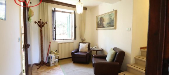 4-Zimmer Wohnung in Bucine, Italy, Nr. 237711 2