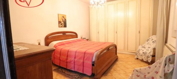 4-Zimmer Wohnung in Bucine, Italy, Nr. 237711 12