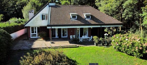 4 Schlafzimmer Villa in Ispra, Italy, Nr. 59297 2