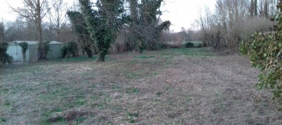  Land in Liesse-Notre-Dame, France No. 331946 2