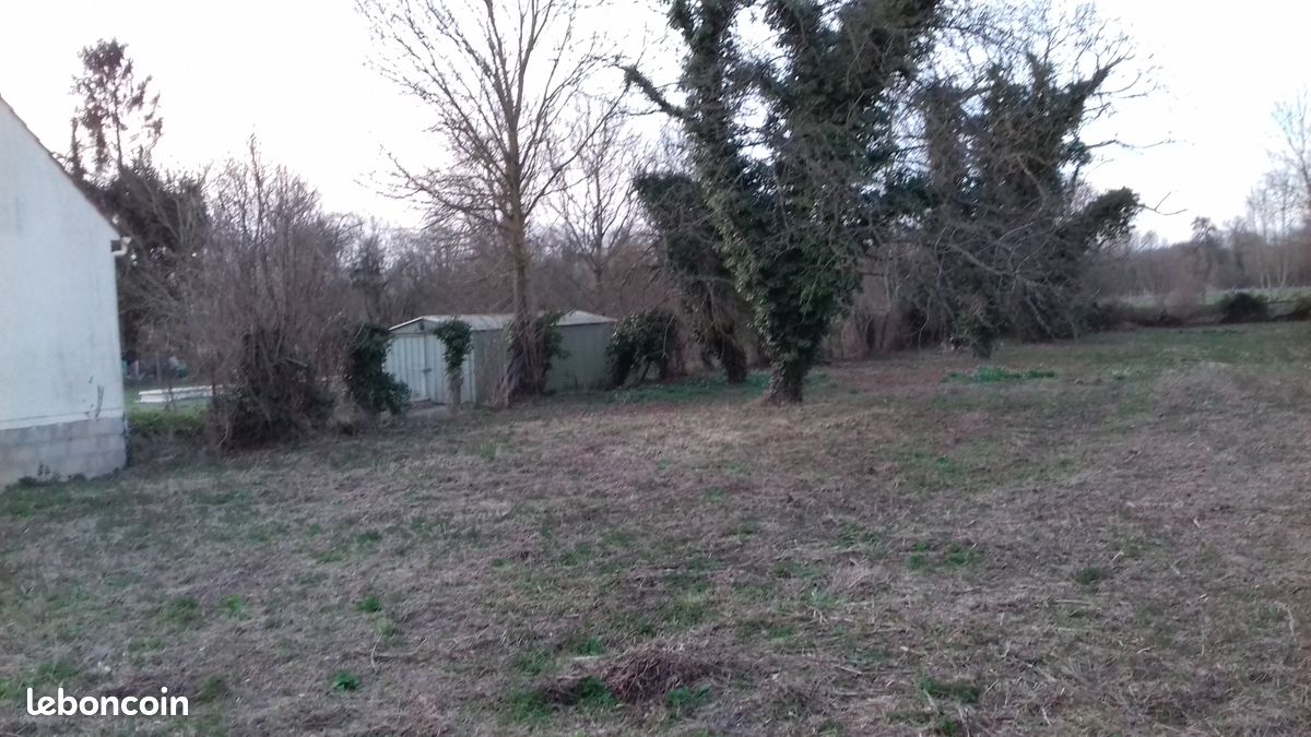  Land in Liesse-Notre-Dame, France No. 331946