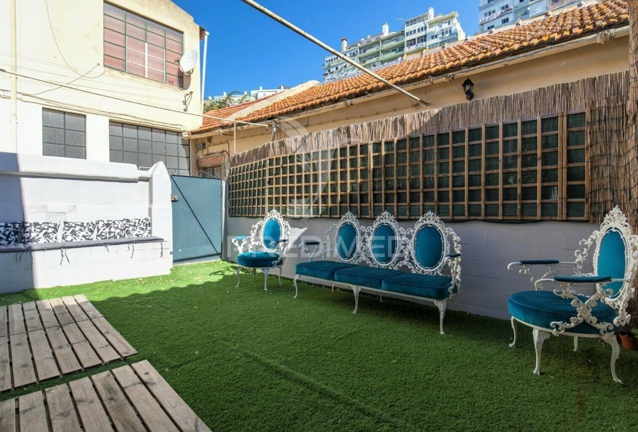 3 غرف نوم منزل في Lisbon, Portugal رقم 118548