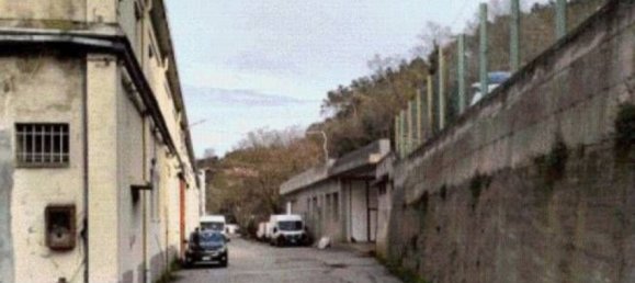 1429m² Warehouse in Vado Ligure, Italy No. 338838 8