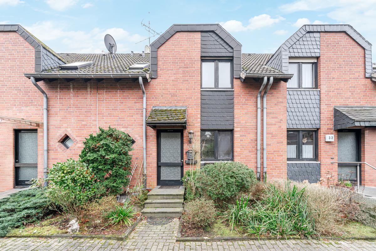 Adosado de 2 dormitorios en Essen, Germany No. 77024