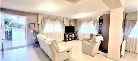 5 bedrooms House in Valencia, Spain No. 121677 9