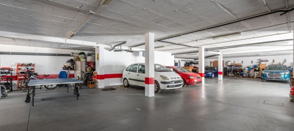 6 bedrooms Villa in Marbella, Spain No. 149672 16