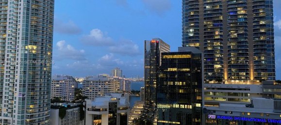 1 dormitorio propiedad comercial en venta en Miami, Miami-Dade, Florida, USA № 614225 22