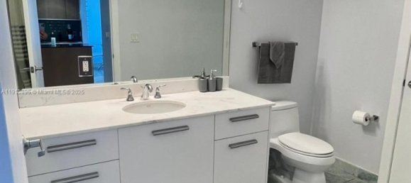 1 dormitorio propiedad comercial en venta en Miami, Miami-Dade, Florida, USA № 614225 8