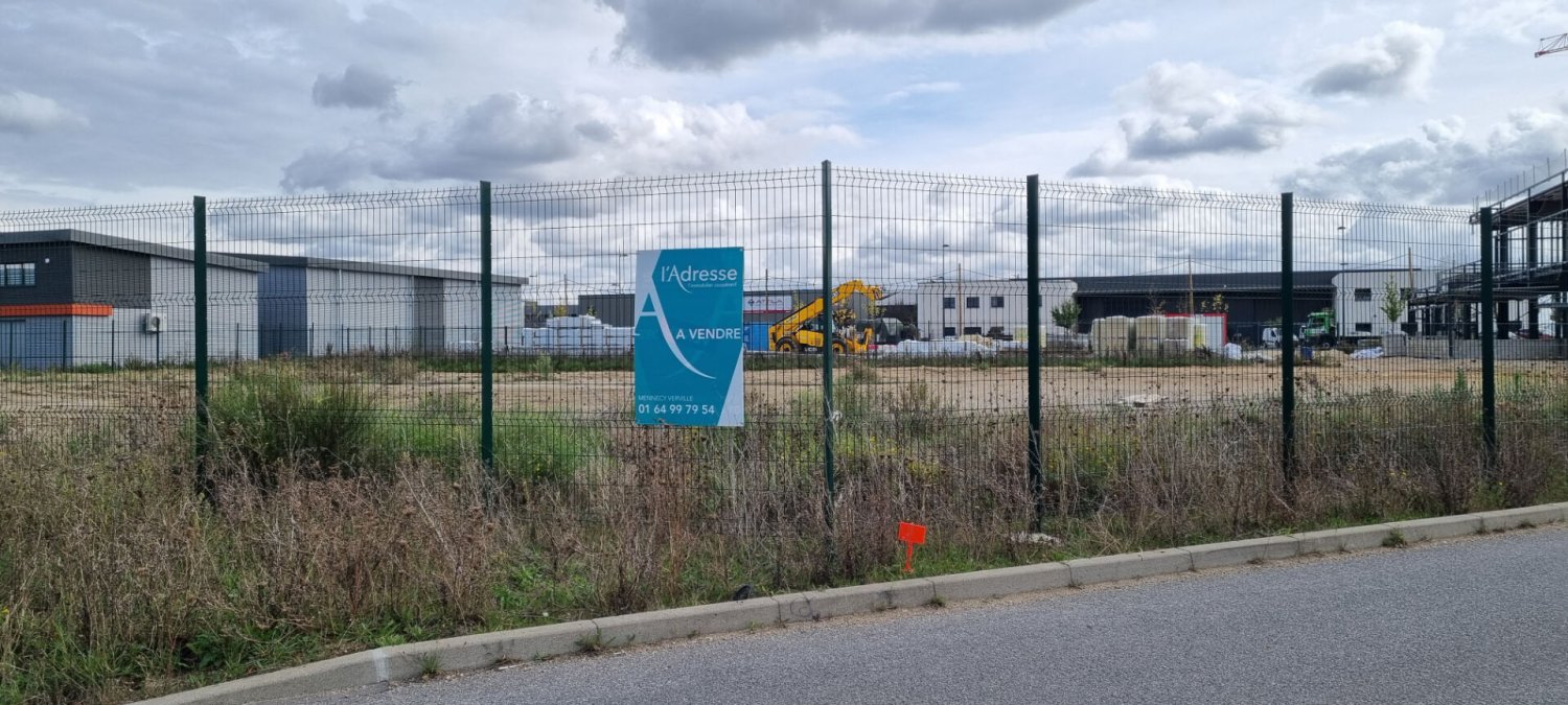 Terrain à Mennecy, France 3200m² No. 298242