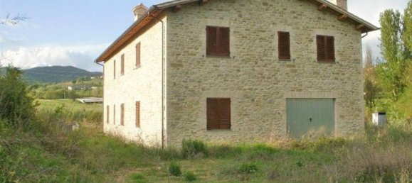 Studio in Gubbio, Italy No. 1483 2