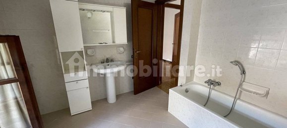 Квартира с 2 спальнями в Казальмаджоре, Италия № 311278 11