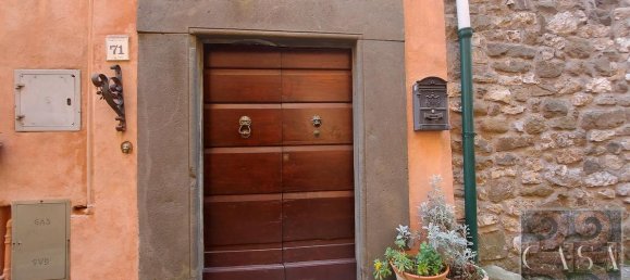 Casa de 2 dormitorios en Coreglia Antelminelli, Italy No. 705 3