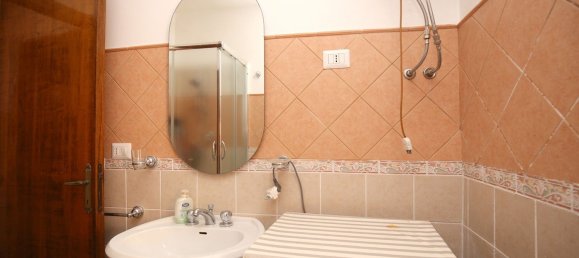 2-salle Appartement à Castelsardo, Italy No. 291943 34