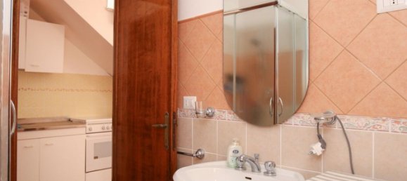 2-salle Appartement à Castelsardo, Italy No. 291943 32