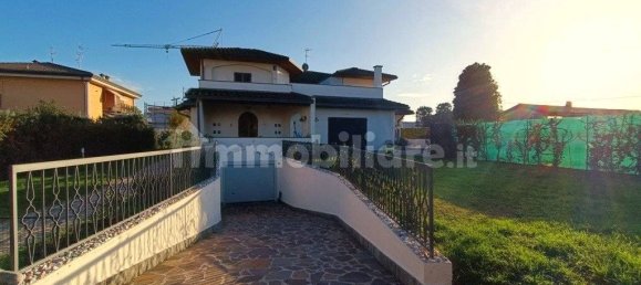 3 bedrooms Villa in Rudiano, Italy No. 266269 7