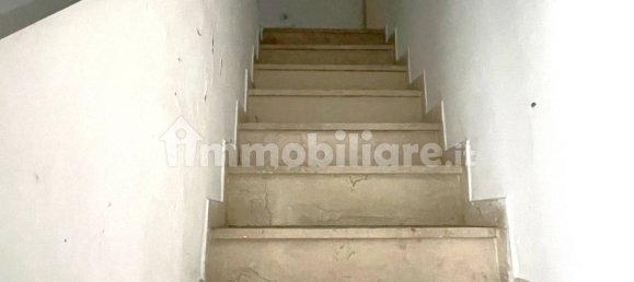 4 Schlafzimmer Haus in Verona, Italy, Nr. 370391 10