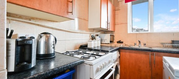 2 bedrooms Apartment in London, United Kingdom No. 9892 32