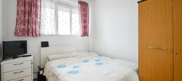 2 bedrooms Apartment in London, United Kingdom No. 9892 27