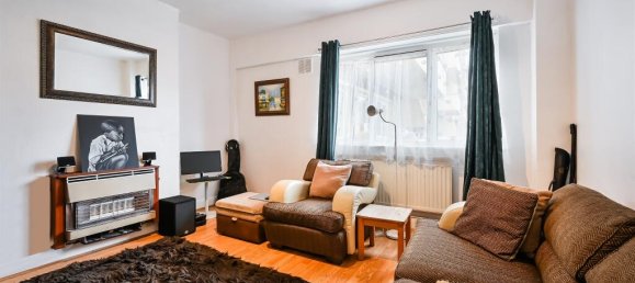 2 bedrooms Apartment in London, United Kingdom No. 9892 23