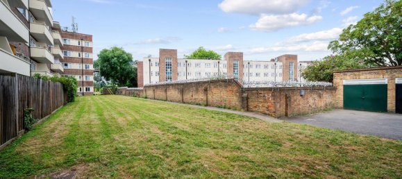 2 bedrooms Apartment in London, United Kingdom No. 9892 17