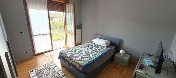 7 Schlafzimmer Villa in Chivasso, Italy, Nr. 339594 19