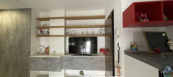 3 rooms Apartment in Ancona, Italy No. 229936 5